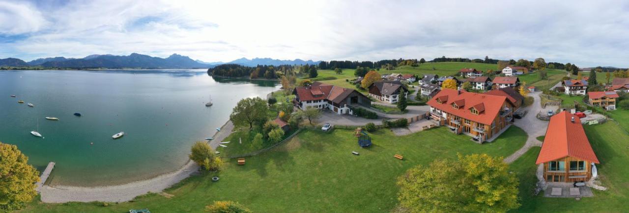 Seehotel Und Appartements Schnoeller Rieden am Forggensee Exterior photo