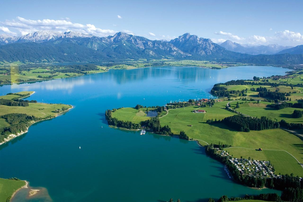 Seehotel Und Appartements Schnoeller Rieden am Forggensee Exterior photo